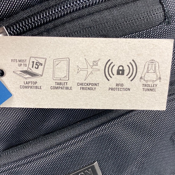 NEW Kenneth Cole RFID Business Travel Commuter Backpack - Picture 9 of 13